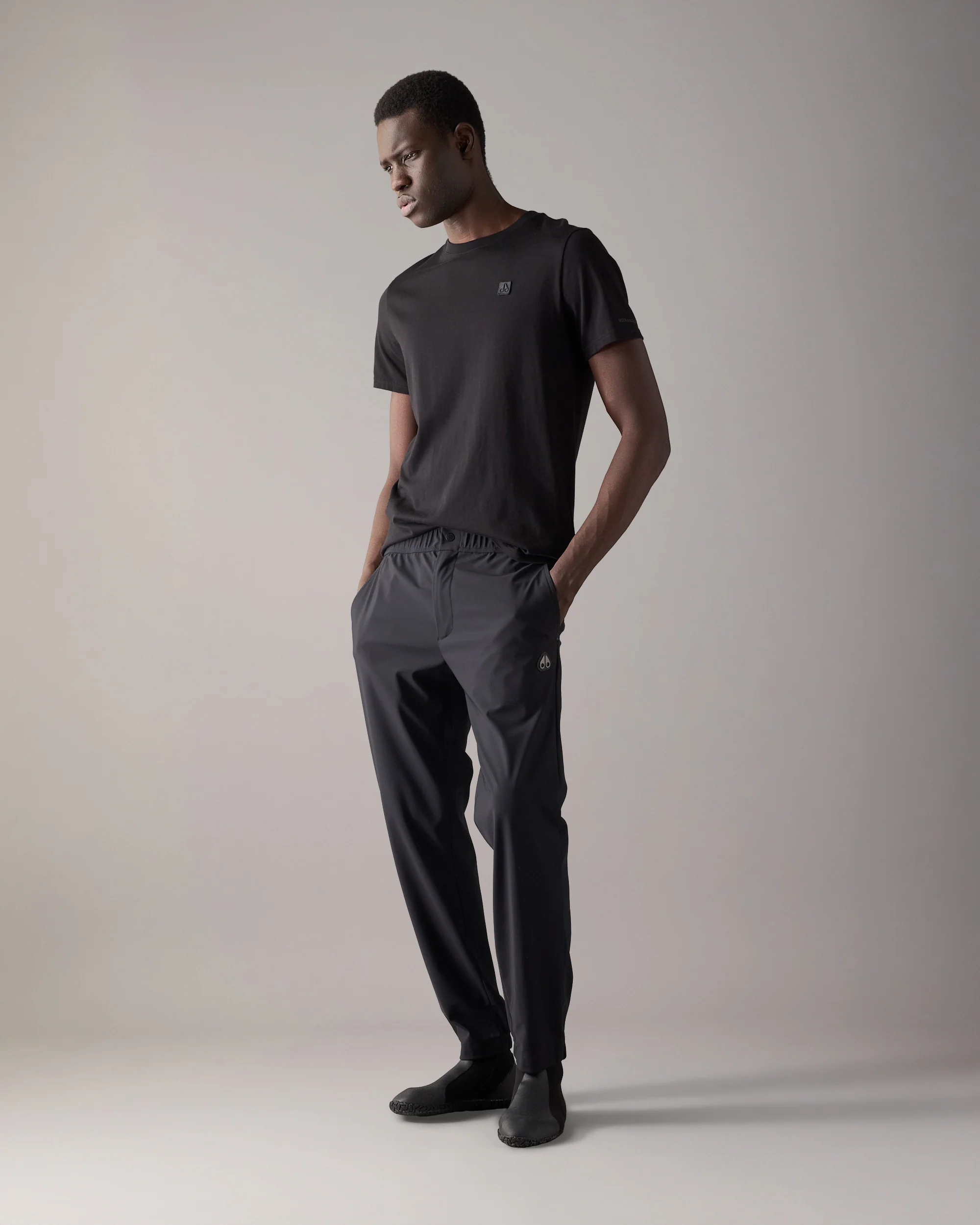 DULUTH T-SHIRT-BLACK