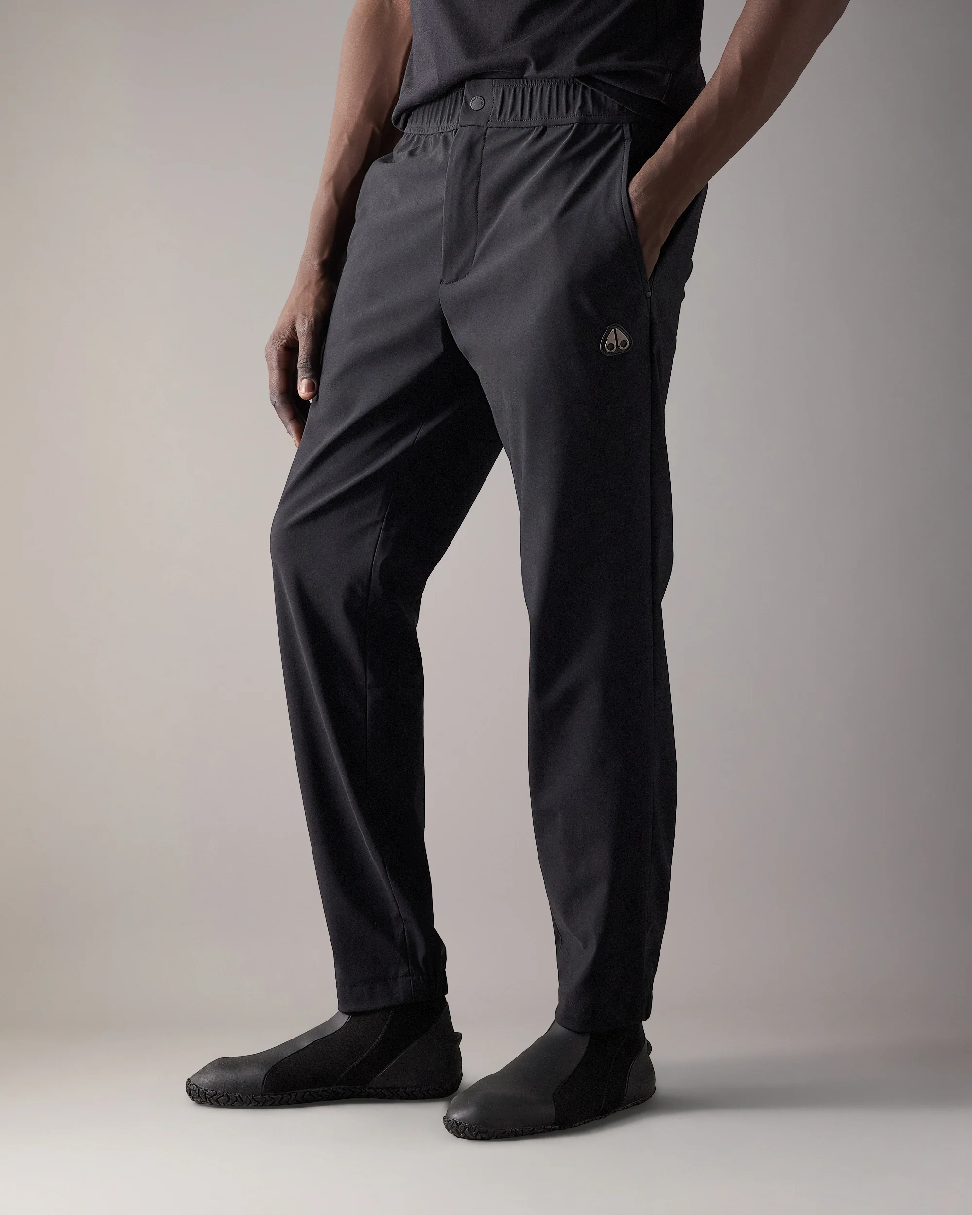 NOMAD PERFORMANCE PANTS-BLACK - Image 2